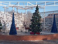 В Ершове одна за другой появляются новогодние фотозоны