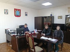 Глава Ершовского района Константин Мызников провел прием граждан