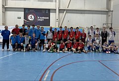 Ершовский «Авангард» обошел соперников и завоевал главный кубок турнира