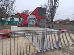 Инициатива жителей помогла решить вопрос с обустройством мемориала в ершовском селе