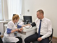 Роман Бусаргин ревакцинировался от коронавируса