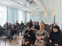 В Ершове прошла встреча командира 99 полка с семьями участников СВО