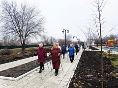 В День пешеходного туризма ершовские туристы совершили марш-бросок по родному городу