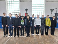 Ершовские полицейские провели со школьниками практическое занятие по строевой подготовке