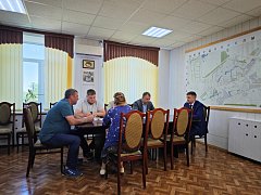 Сегодня глава Ершовского района Андрей Шубин провел прием граждан по личным вопросам
