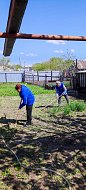 "Серебряные" волонтеры провели благотворительные акции "Чистый дом" и "Чистый двор" для ветеранов и тружеников тыла