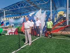 В Ершове проходит зональный этап футбольного турнира на кубок губернатора