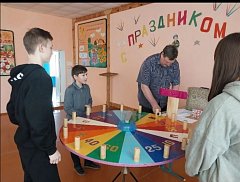 Учителя ОБЖ Новорепинской школы Ершовского района поздравляют с праздником