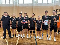 В Ершове прошел традиционный турнир по волейболу, посвященный Дню сотрудника органов внутренних дел