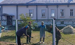 Ершовские сельчане провели субботник на территории мечети