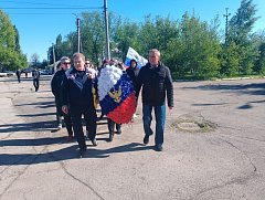 На площади им.Г.К.Жукова в г. Ершове прошел торжественный митинг, посвященный Дню Победы