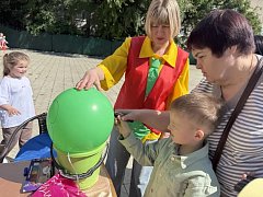 Для маленьких ершовцев в парке Пушкина подготовили увлекательное путешествие в мир игр и приключений