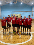 Ершовцы обошли соперников из других районов и стали сильнейшими в турнире по волейболу