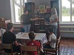 В Ершовском районе сельские культработники познакомили ребят с историей родного края