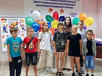 В Ершове для юных получателей социальных услуг прошло праздничное мероприятие «Первый раз в первый класс!»
