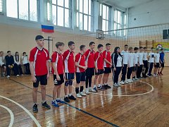 В Ершове прошел турнир по волейболу, посвященный Дню сотрудника органов внутренних дел