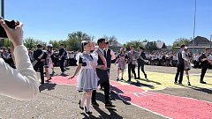 Последний звонок в Ершове: праздник прощания и надежд