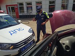 В работе ершовских инспекторов ДПС всегда есть место добрым делам