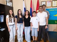 Когда разные культуры становятся одной семьей: история супругов Степанян из Ершова