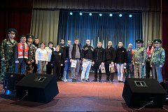 День призывника в Ершове: с честью на службу Родине