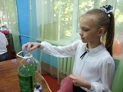 Школьники Ершова делают свой вклад в оздоровление Волги