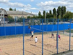 День физкультурника в Ершове: волейбол, футбол и море эмоций на стадионе "Юность"