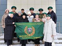 Юные журналисты «IT-КУБ.Ершов» побывали в гостях у «Часовых Родины»