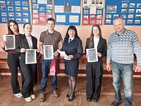 В день своего профессионального праздника оперуполномоченный ГЭБиПК ОМВД встретилась с учениками школы г. Ершова