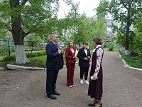 Рабочий визит депутата Госдумы: внимание к проблемам и поддержка жителей Ершовского района