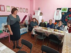 Поет душа, танцует осень: в ершовском селе прошло мероприятие, посвященное Дню пожилого человека