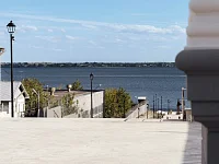 У Триумфальной арки в Саратове могут снимать кино