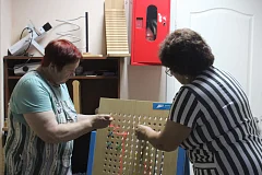 В ГАУ СО КЦСОН Ершовского района продолжает свою деятельность школа восстановления «Шаг за шагом»