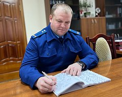 Жительница Ершова ожидает суда по обвинению в преступлениях в сфере незаконного оборота алкогольной и табачной продукции