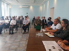 В Ершове за круглым столом встретились лидеры молодежных организаций и обсудили вопросы профилактики терроризма