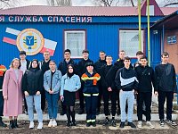 Ершовские спасатели дали урок студентам по оказанию первой доврачебной помощи