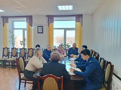 Глава Ершовского района Светлана Зубрицкая провела прием по личным вопросам для членов семей мобилизованных граждан