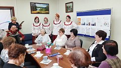 Ершовских женщин поздравили на праздничной программе «От всей души»