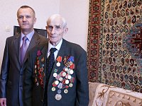 Горелкин Илья Алексеевич родился в с. Красное Знамя Красавского района Саратовской области в 1919 году и был с виду ничем не примечательный пенсионер, каких много на улицах города.