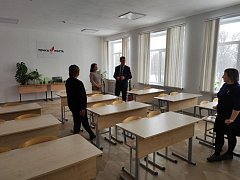 Замглавы администрации Ершовского района посетил школу с. Перекопное