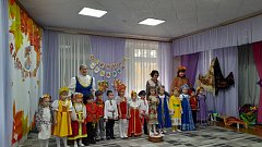 «Осенняя ярмарка» подарила ершовским дошколятам море ярких эмоций и веселья