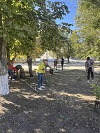 В Ершове продолжается месячник благоустройства