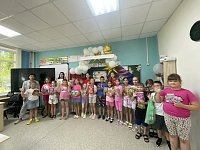 Вклад юных волонтёров в доброе дело: в Ершове прошла акция «Забота о меньших»