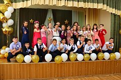 Глава Ершовского района Светлана Зубрицкая поздравила ершовцев с Международным днем защиты детей