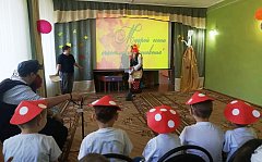 «Мудрой осени счастливые мгновения» встретили в Ершовском реабилитационном центре