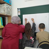 Ершовцы двух поколений на совместном занятии и пообщались, и узнали много нового и полезного