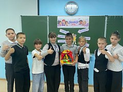В рамках всероссийской программы «Орлята России» ершовские школьники учатся развивать лидерские качества