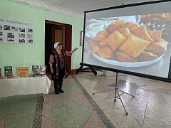 В ершовском селе прошел мастер-класс по приготовлению казахских баурсаков