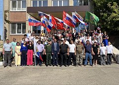 В Ершове состоялся митинг, посвященный отправке гуманитарного груза на СВО