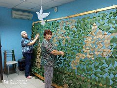 Паутинка надежды: как Ершовский район помогает фронту