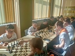 В Ершове проходит областной турнир по шахматам